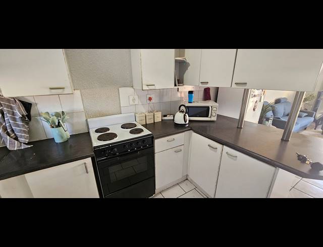 2 BEDROOM TOWNHOUSE FOR SALE IN RANDHART